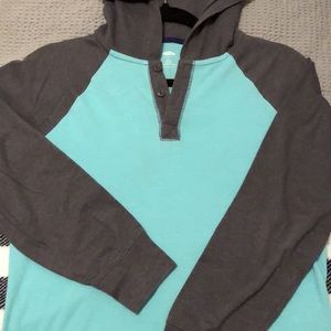 Old navy boy’s long sleeve shirt with hood, size XL